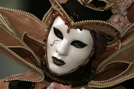 Maske 3